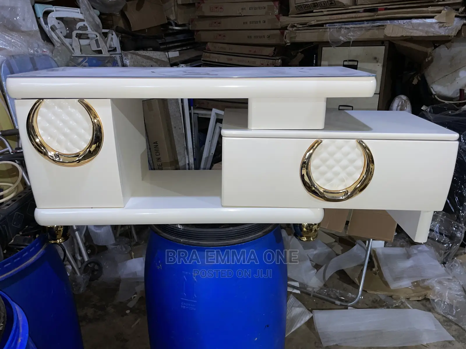 Brand New Tv Stand With Glass Top
