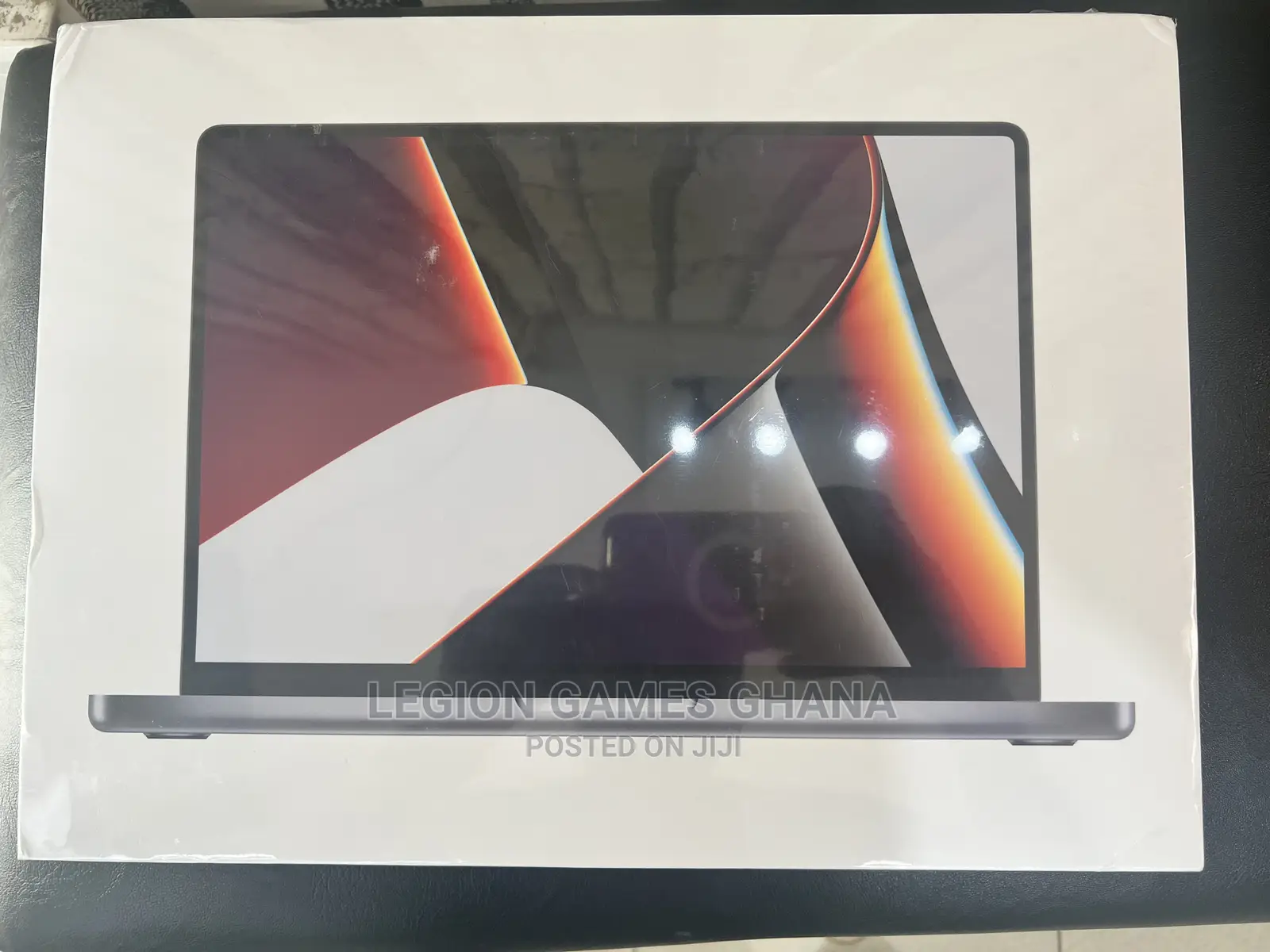 New Laptop Apple MacBook Pro 2021 M1 16GB Apple M1 Pro SSD 500GB