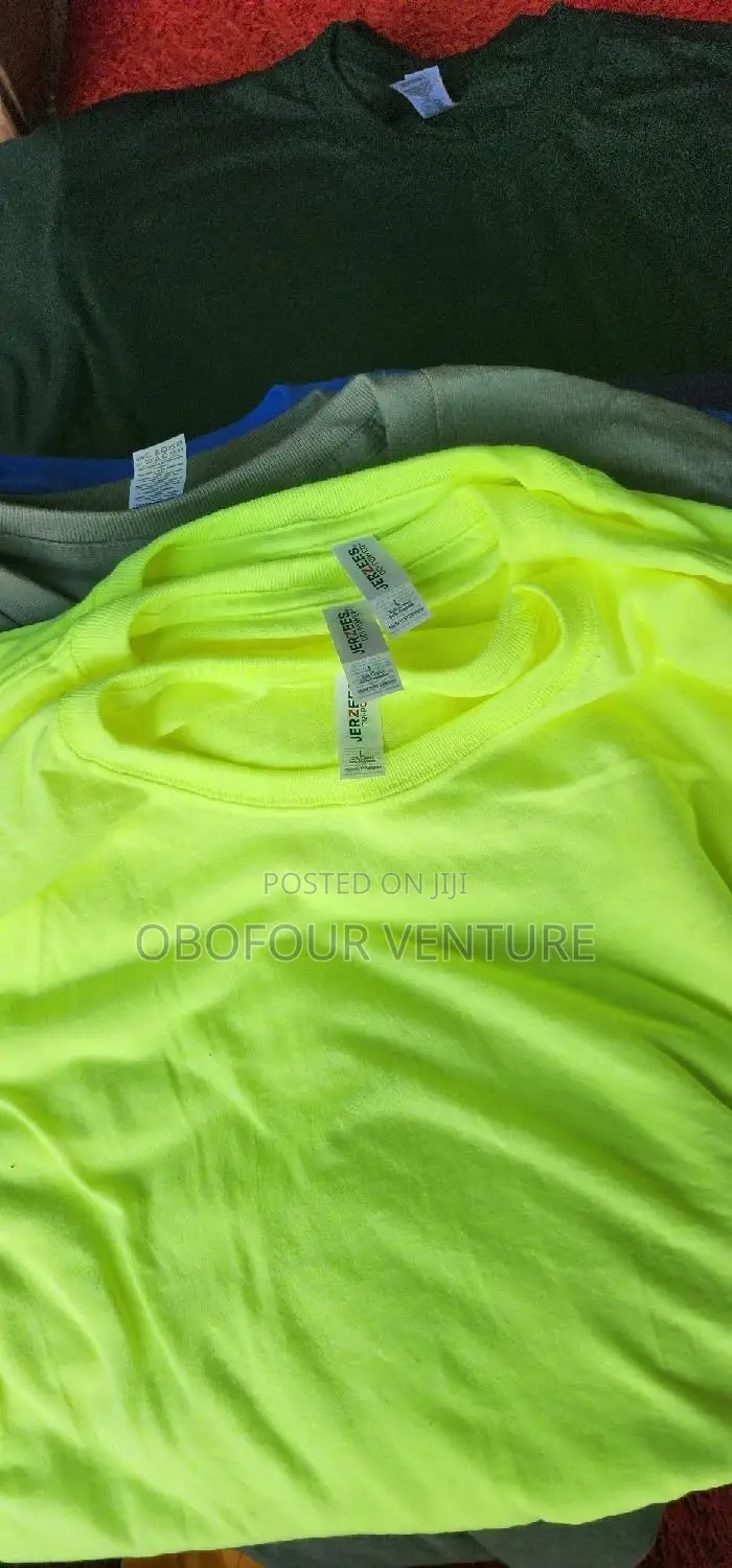 Unisex Plain T-Shirts From USA