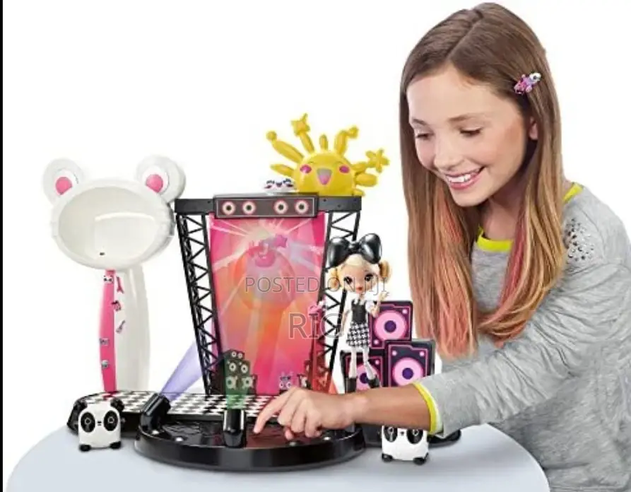 Kuu Kuu Harajuku HJ5 Concert Stage Playset