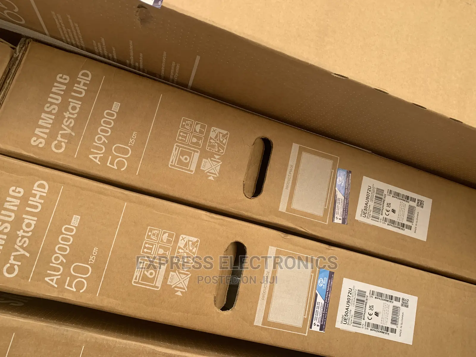 50"Crystal UHD Smart 50AU9000 Samsung+Wireless Keyboard