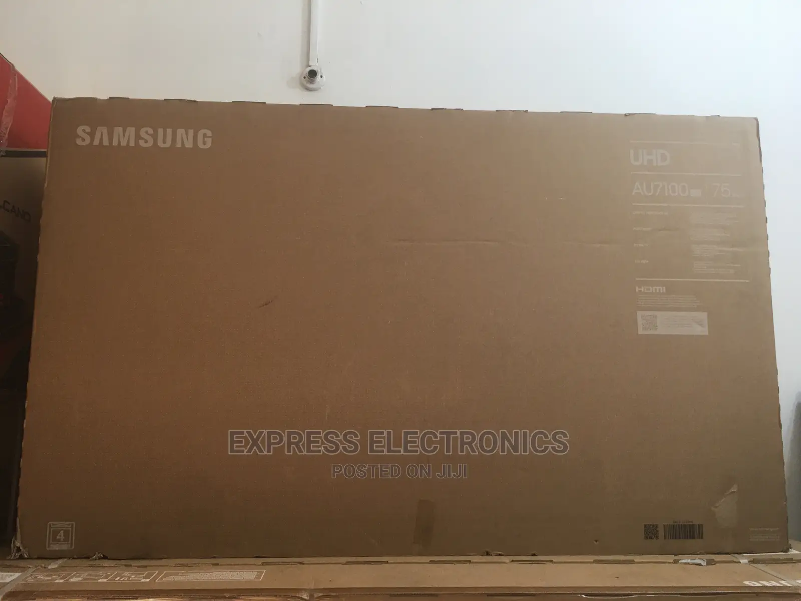 Samsung UHD Crystal LED Smart 75AU7172+ Dstv/Tv Guard