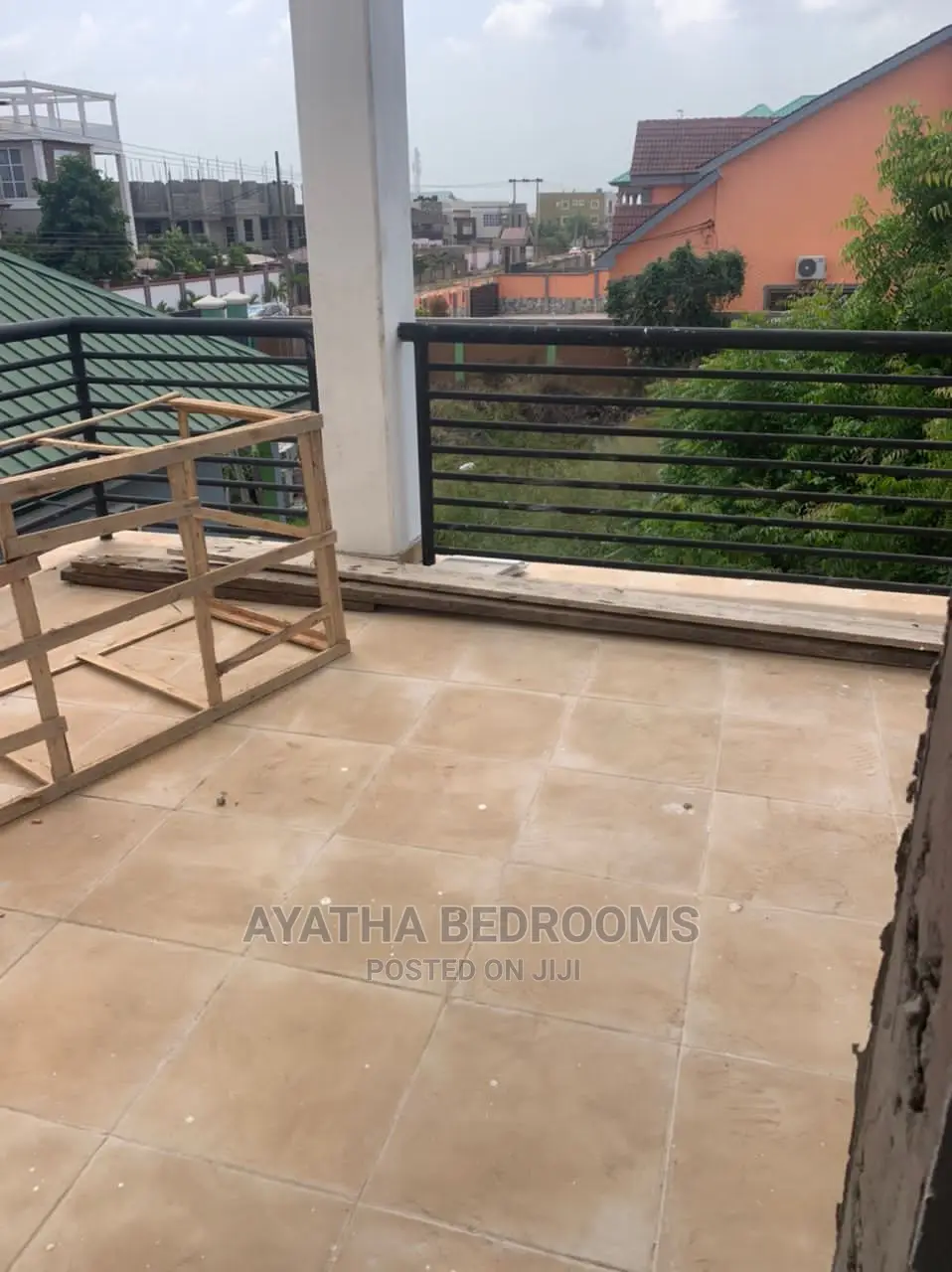 4bdrm House in Ayathar Bedroom, New Town for Sale