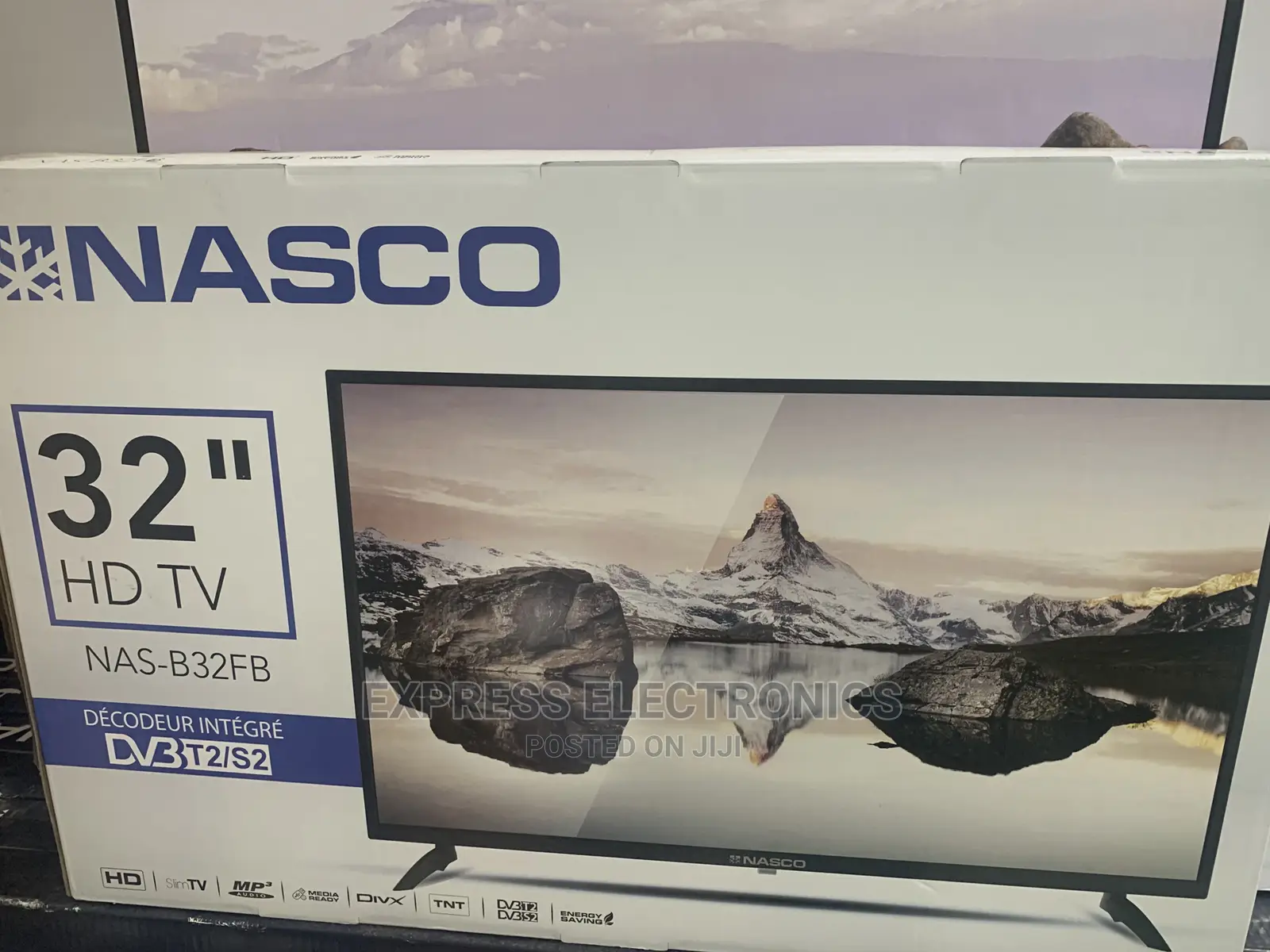 Slim Design Nasco Digital Satellite 32”Full Hd + Wallmount