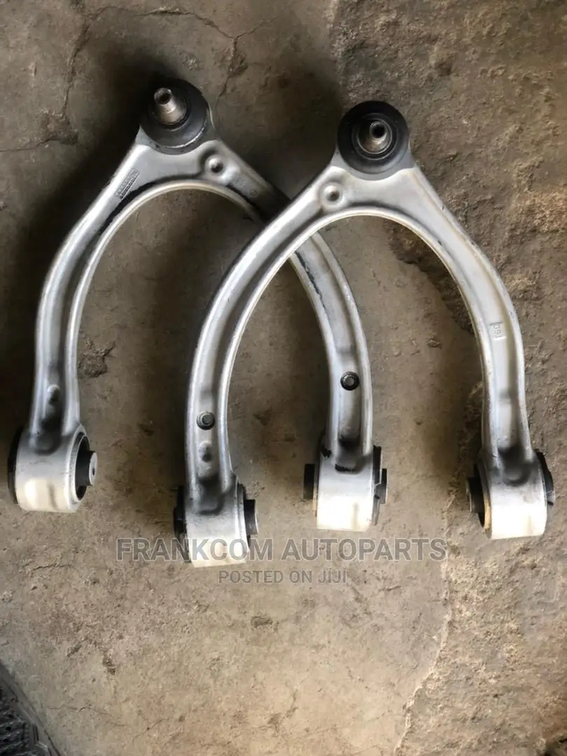 Mercedes Benz 4matic C300 2016-18 Upper Arm.