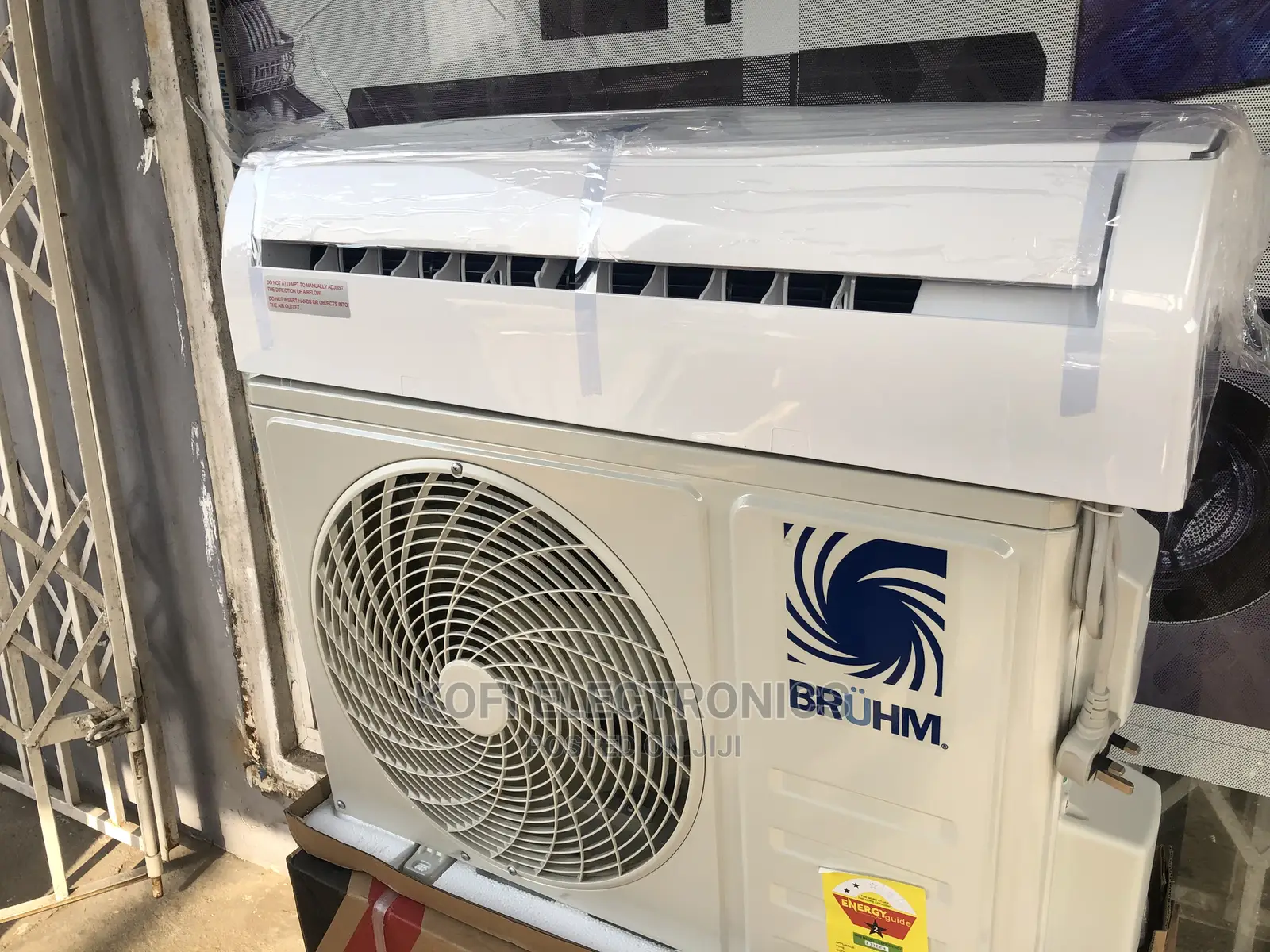 Bruhm 1.5 HP Air Condition - R410 + Free Installation Kit