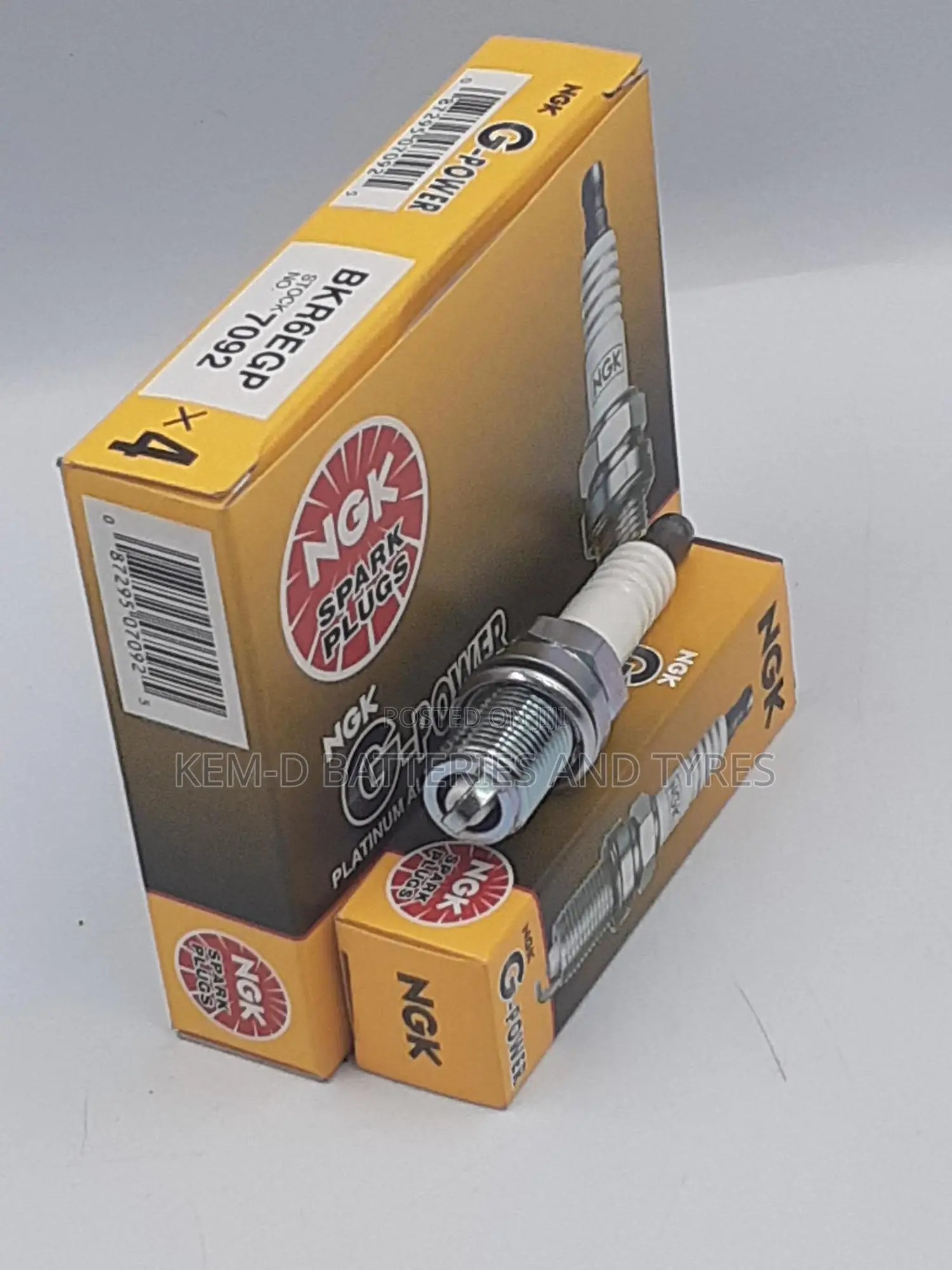 NGK Spark Plug 7092 BKR6EGP - For Engine Performance