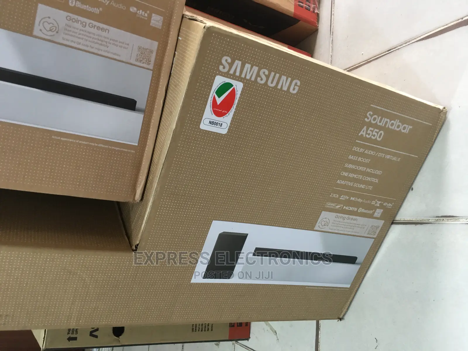 Enjoy Good Music on Samsung A550 2.1ch 410w Soundbar