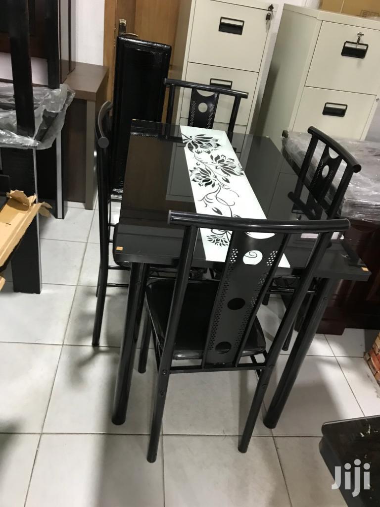 4 Seater Dining Set