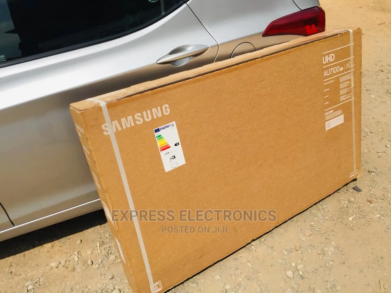 True Cinema Experience Samsung 60”AU7172 Smart UHD Tv