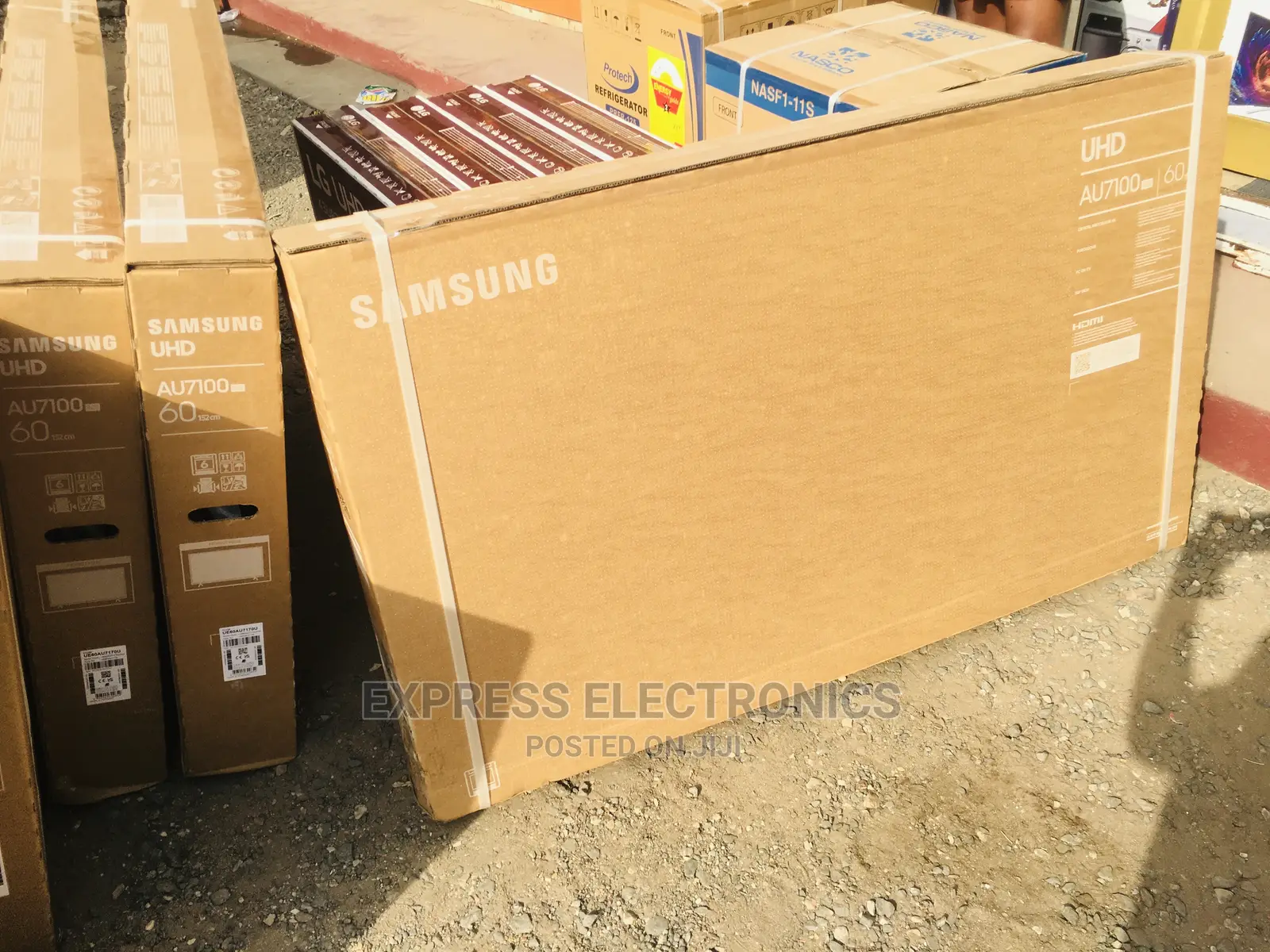 Real Smart 60”AU7172 UHD Samsung Newly in Box +Dstv