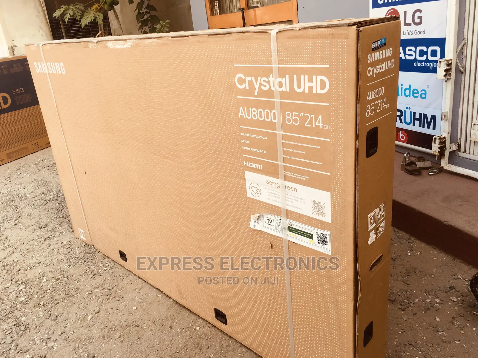 Authentic New Samsung 85”UHD Smart AU8000 TV+Dstv