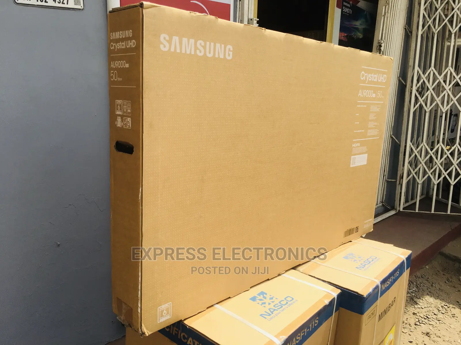Clear View New 50”AU9000 Samsung UHD Smart Tv +Dstv