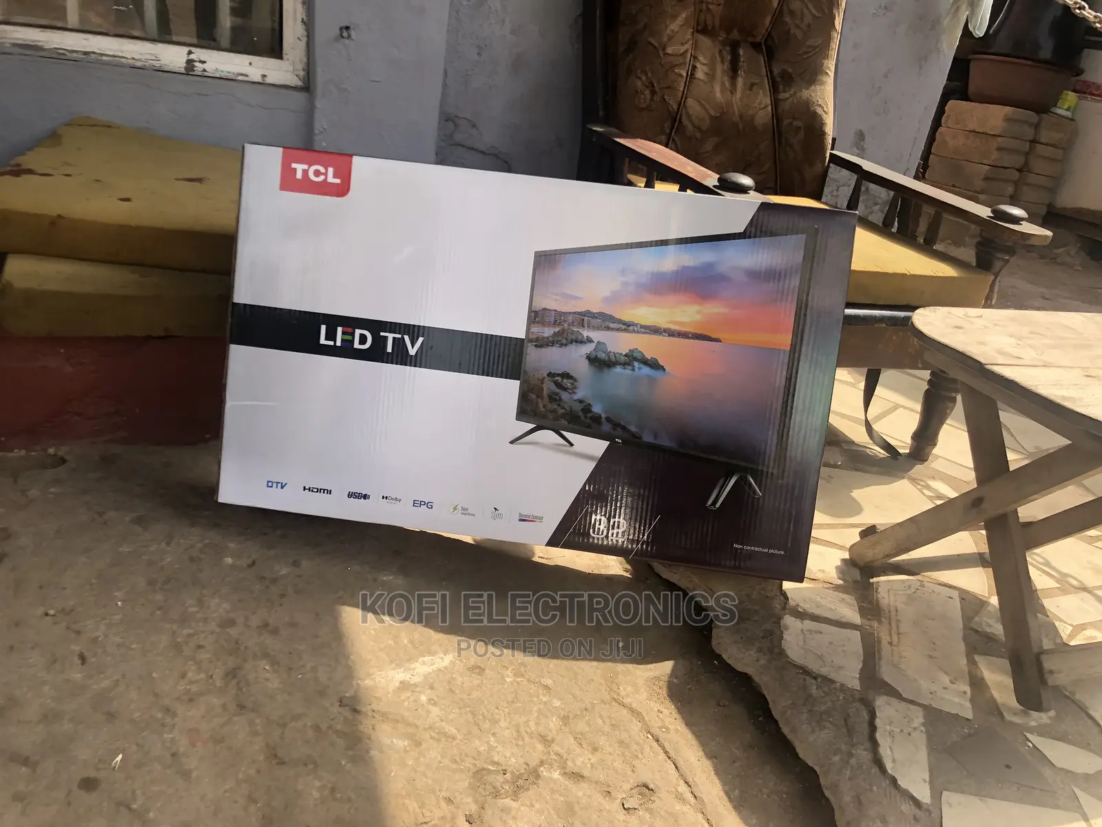 Tcl 32inches Digital Satellite With Smart Volume Feature