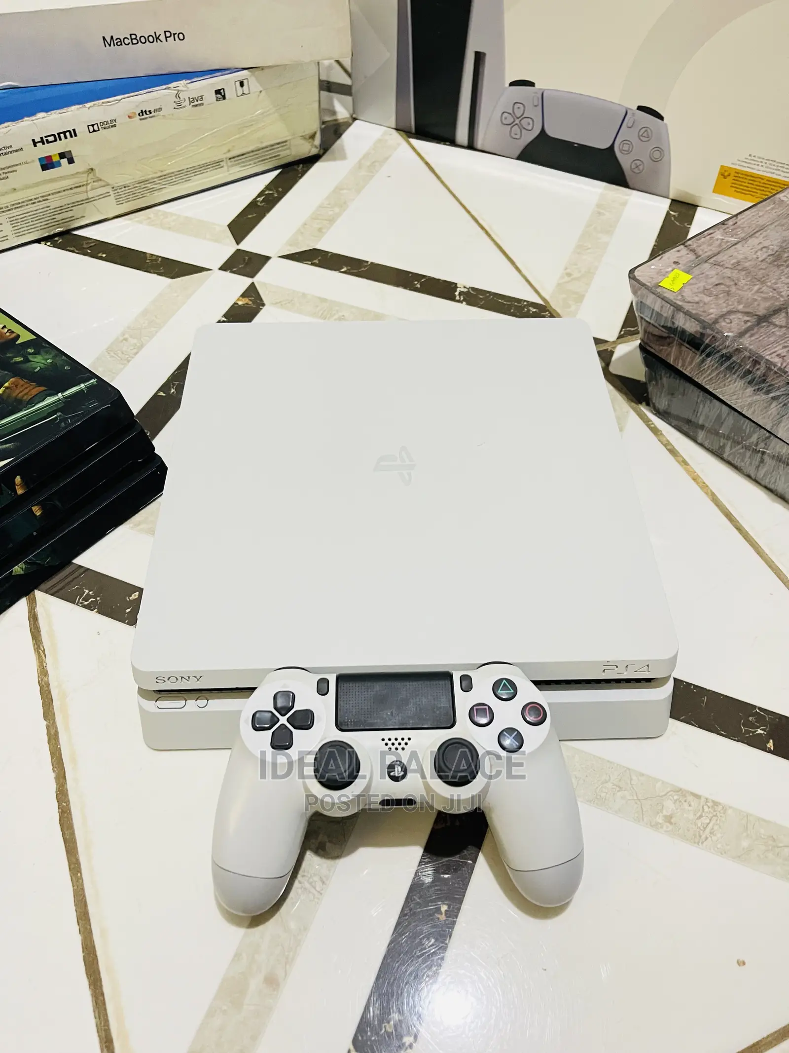 Playstation 4 Slim White Edition With Games