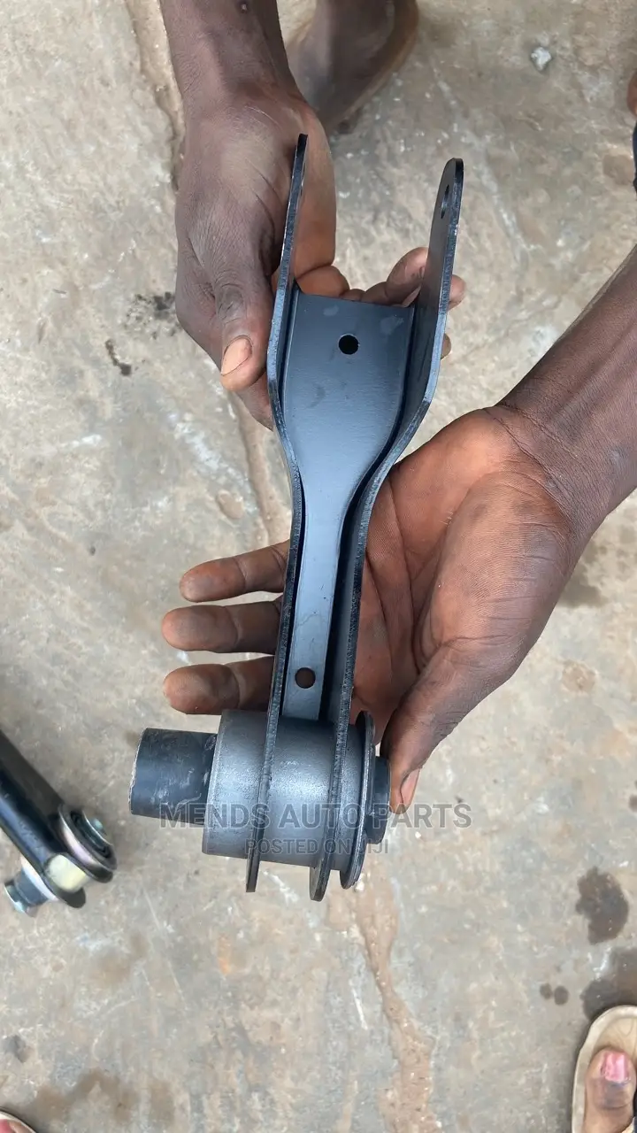 Range Rover Velar Lower Arm