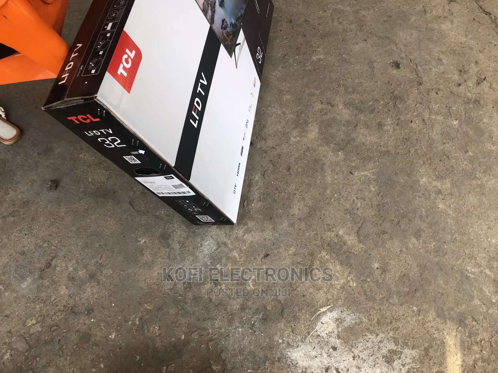 (Ideal Tv for Room) TCL 32'' D3000 Series Digital HD LED TV