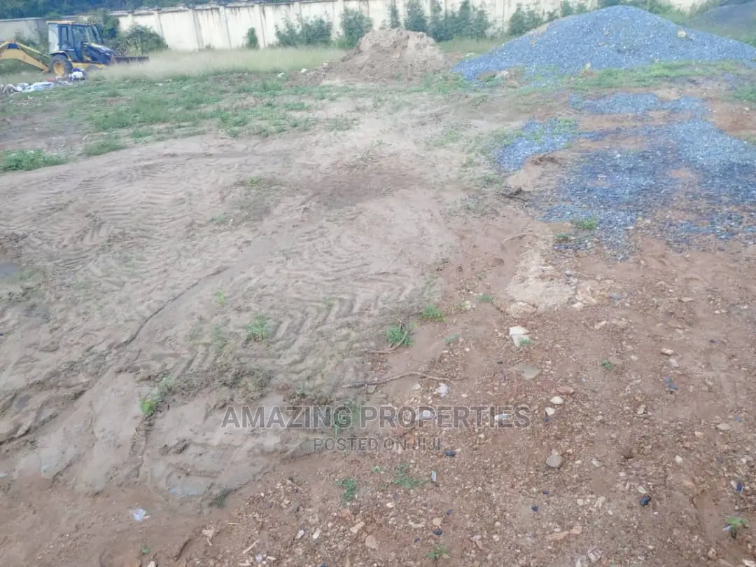 140x200 Plot of Land at Madina