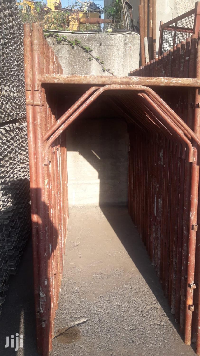Scaffolds/Props/Yellowboards Rent And Sale