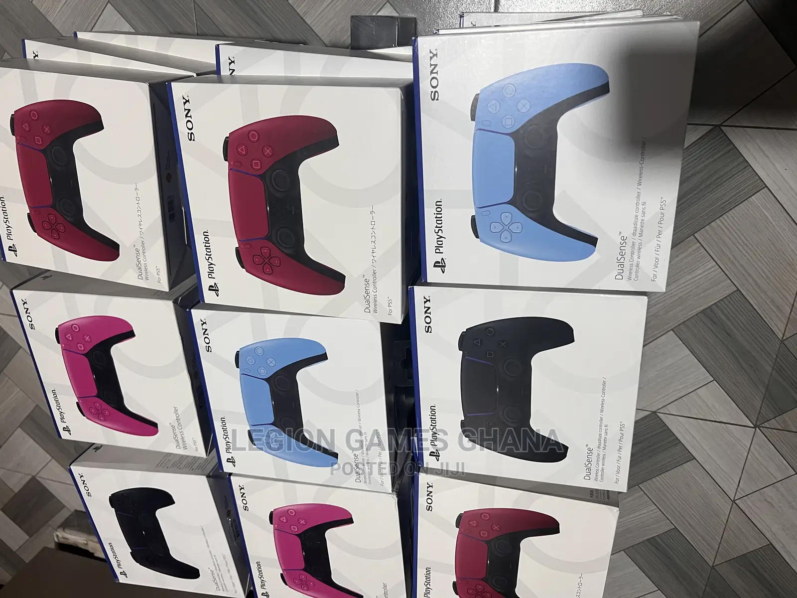 Dualsense (PS5) Controllers