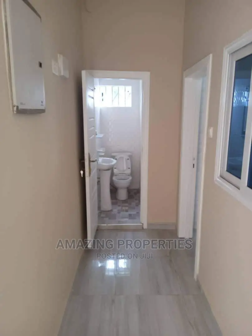 3bdrm House in Spintex for rent
