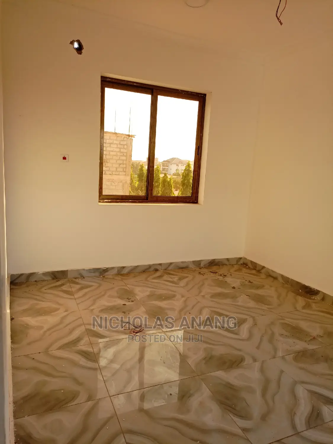 1bdrm Apartment in Dorns Properties, New Town for Rent