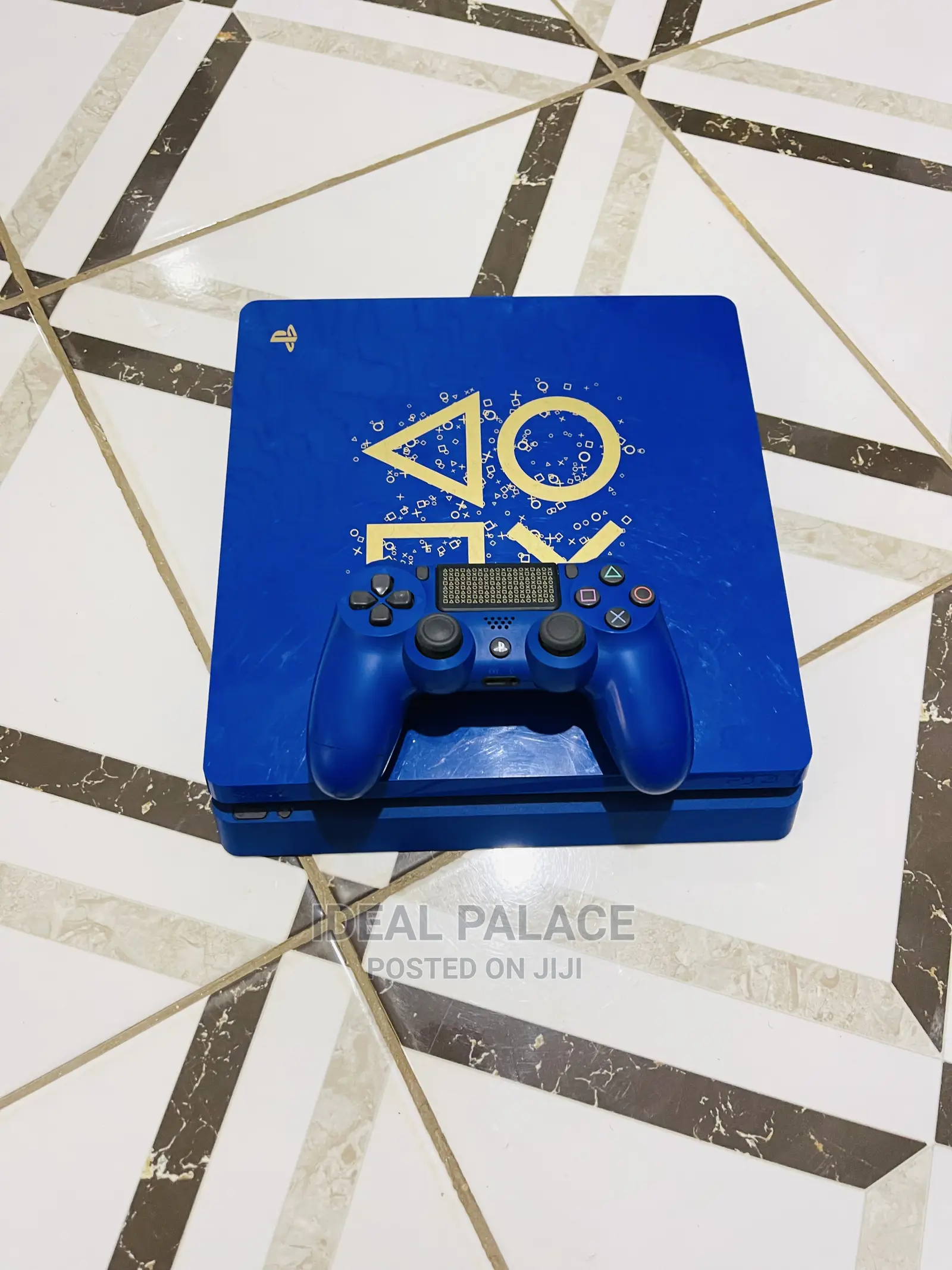 Ps4 Slim Blue Edited Edition With 10 Games