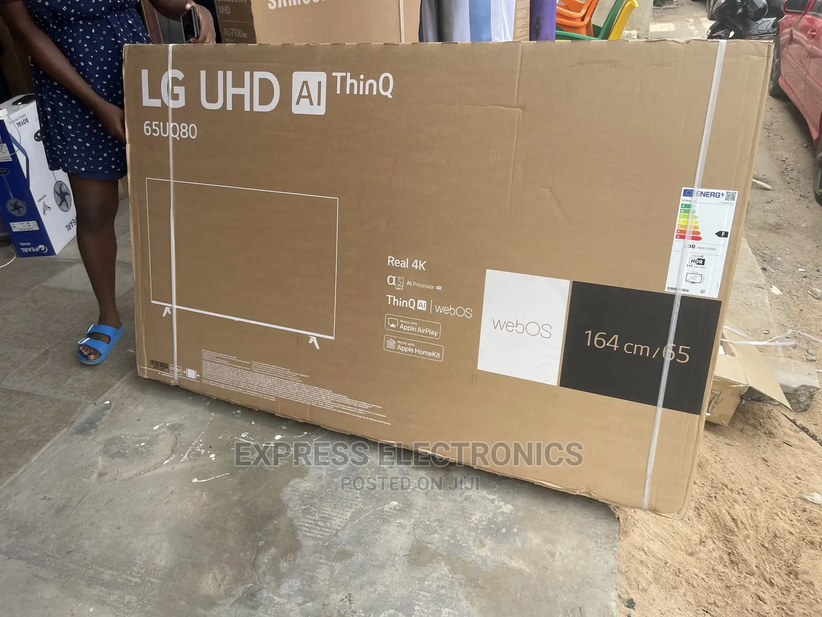 65”UQ8000 UHD LG Sleek Design Quality Display +Dstv