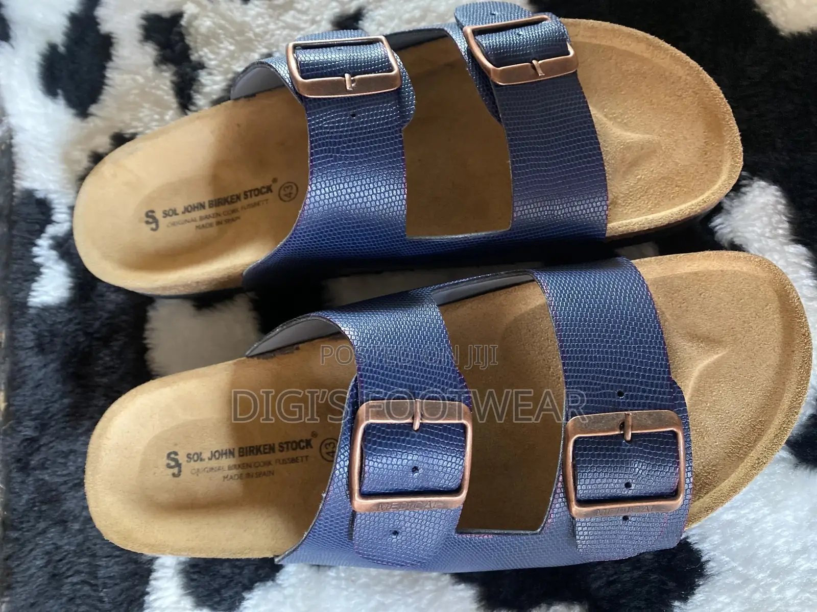 Blue Black Berk
