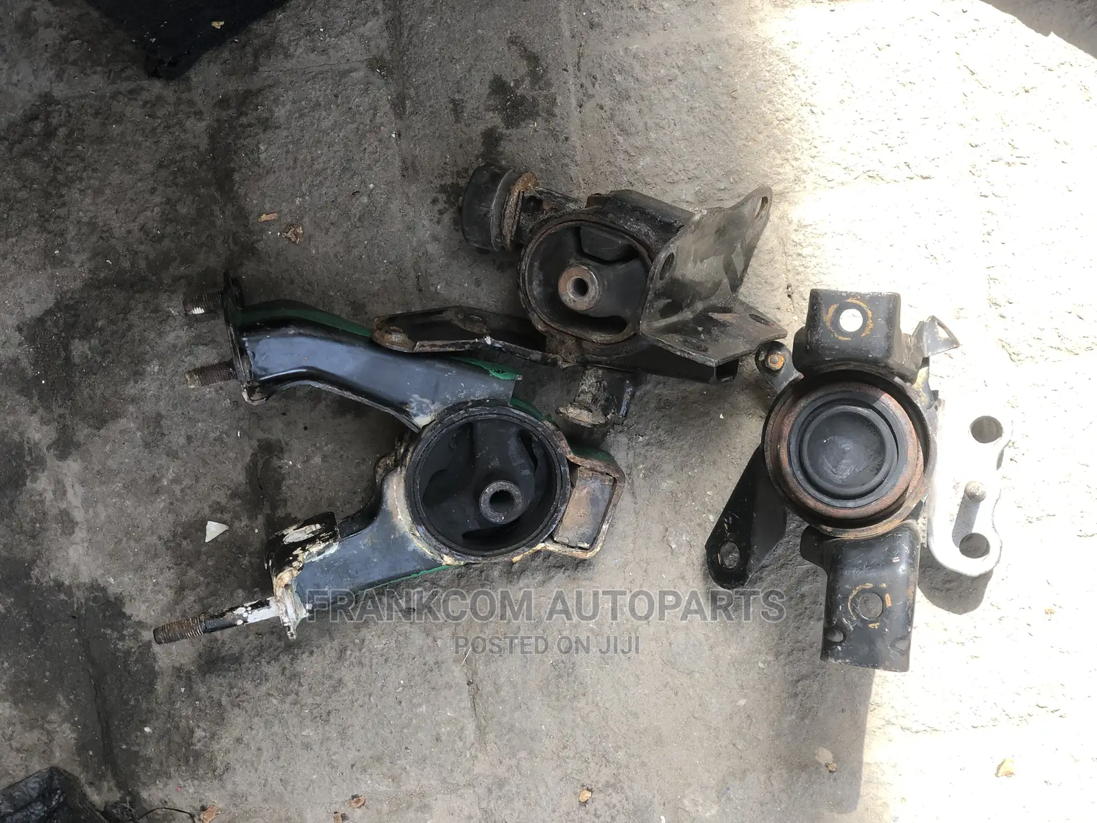 Toyota Corolla 2009-2013 Engine Mounts or Engine Seats Set