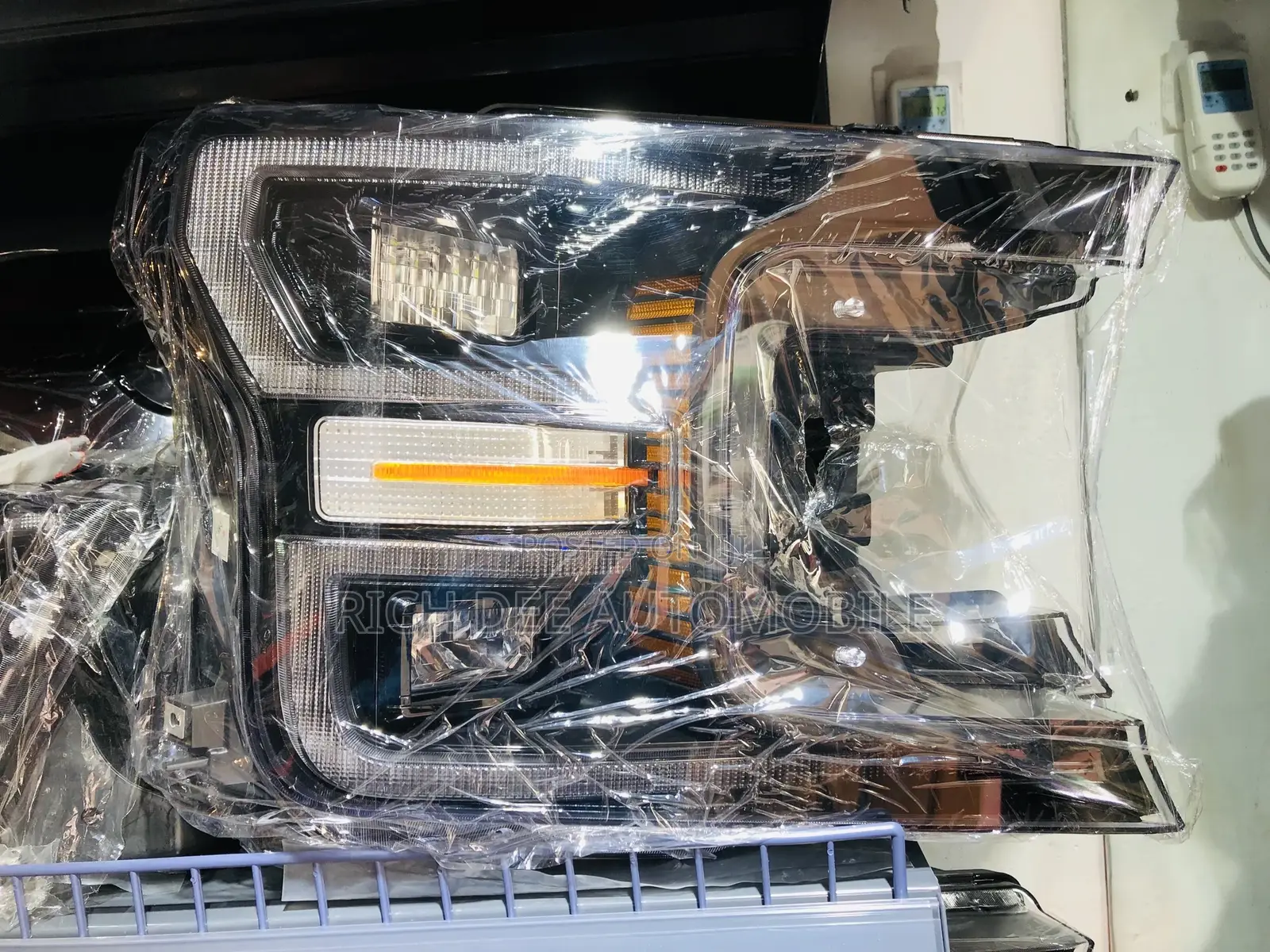 Ford F-150 2019 Headlight Full Spec LED