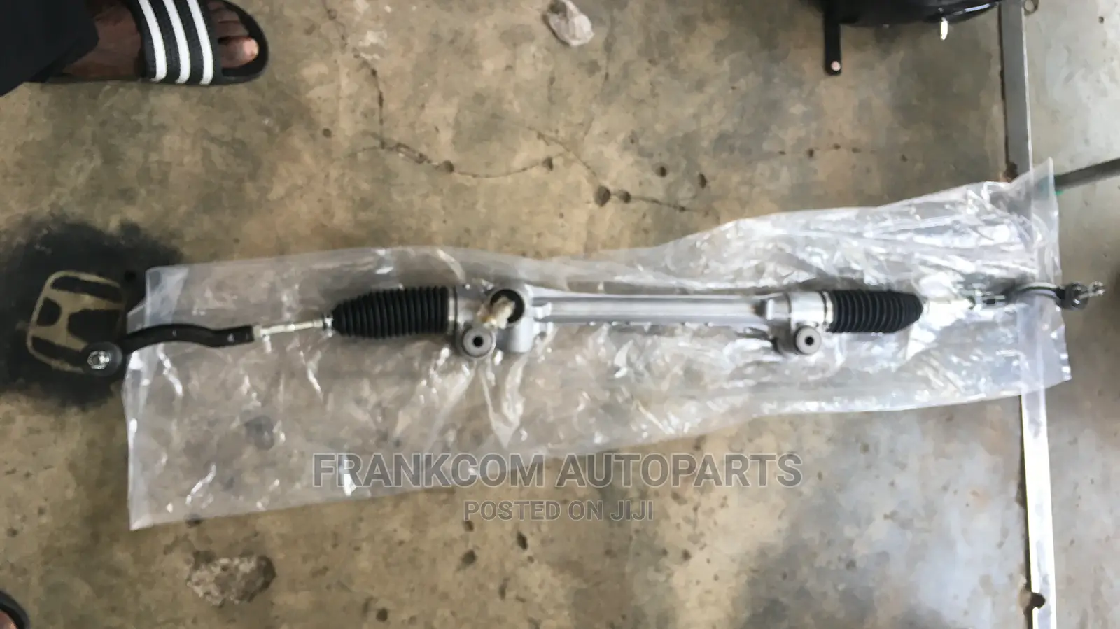 Toyota Vitz Steering Rack Brand New With Ends