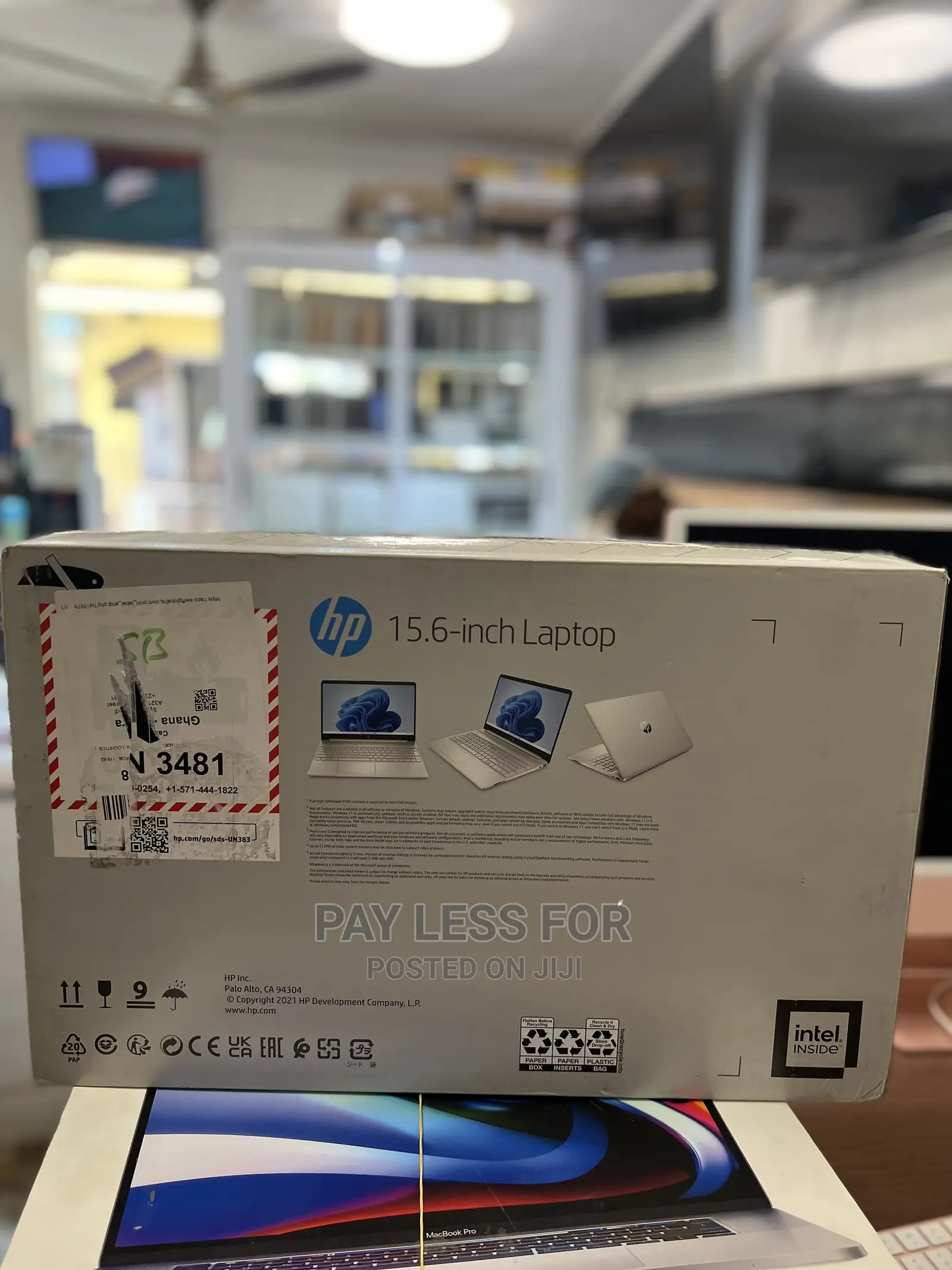 New Laptop HP 15-dy2075tg 8GB Intel Core i5 SSD 256GB