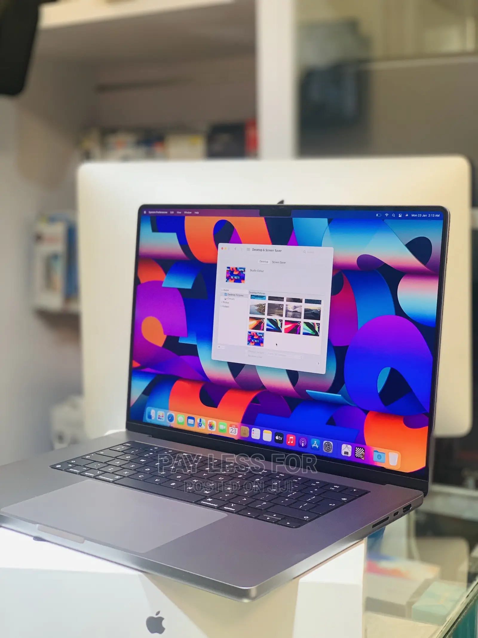 New Laptop Apple MacBook Pro 2021 M1 32GB Apple M1 Max SSD 512GB