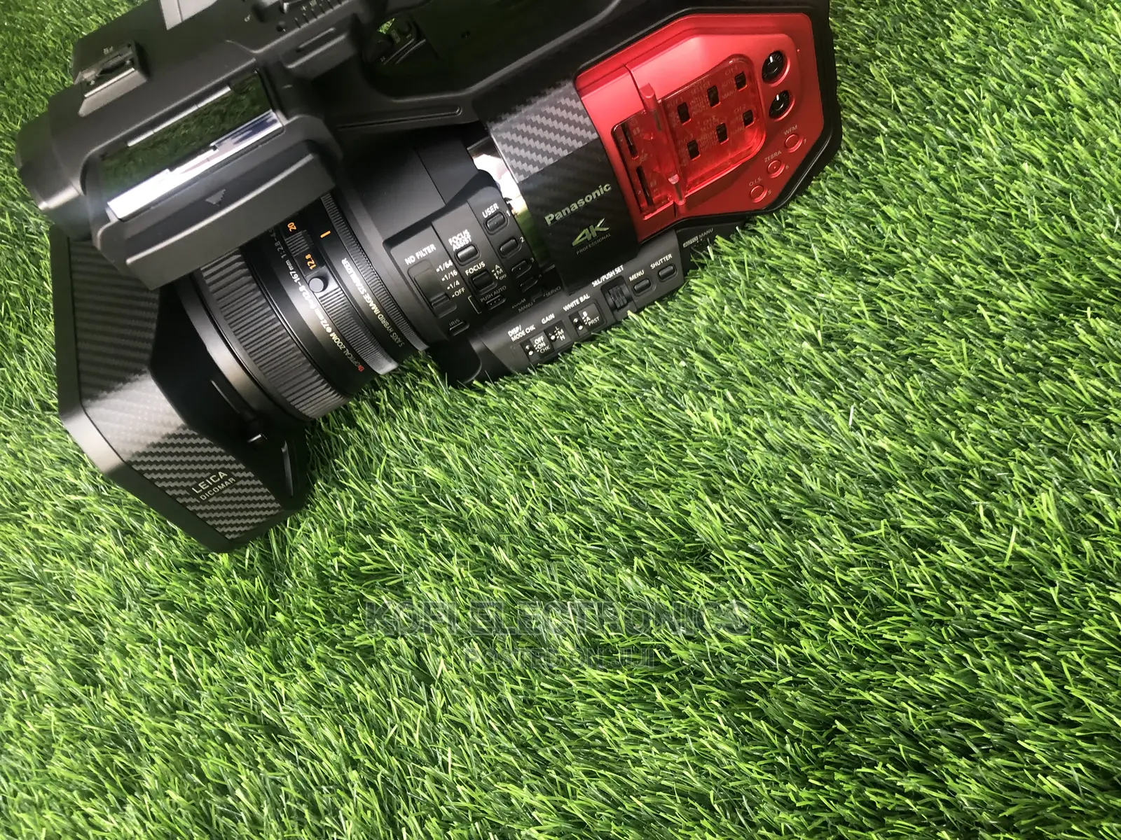 Panasonic AG-DVX200 Handheld Camcorder