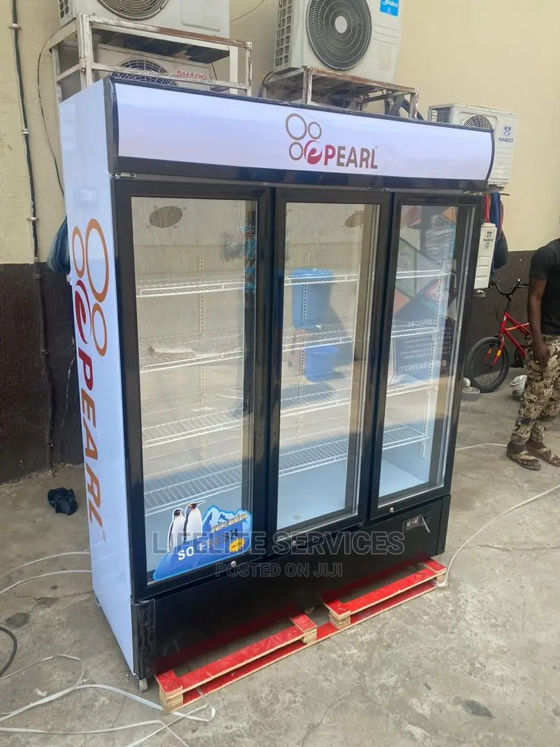 3 Doors Showcase Fridge - Pearl 950 LTRS