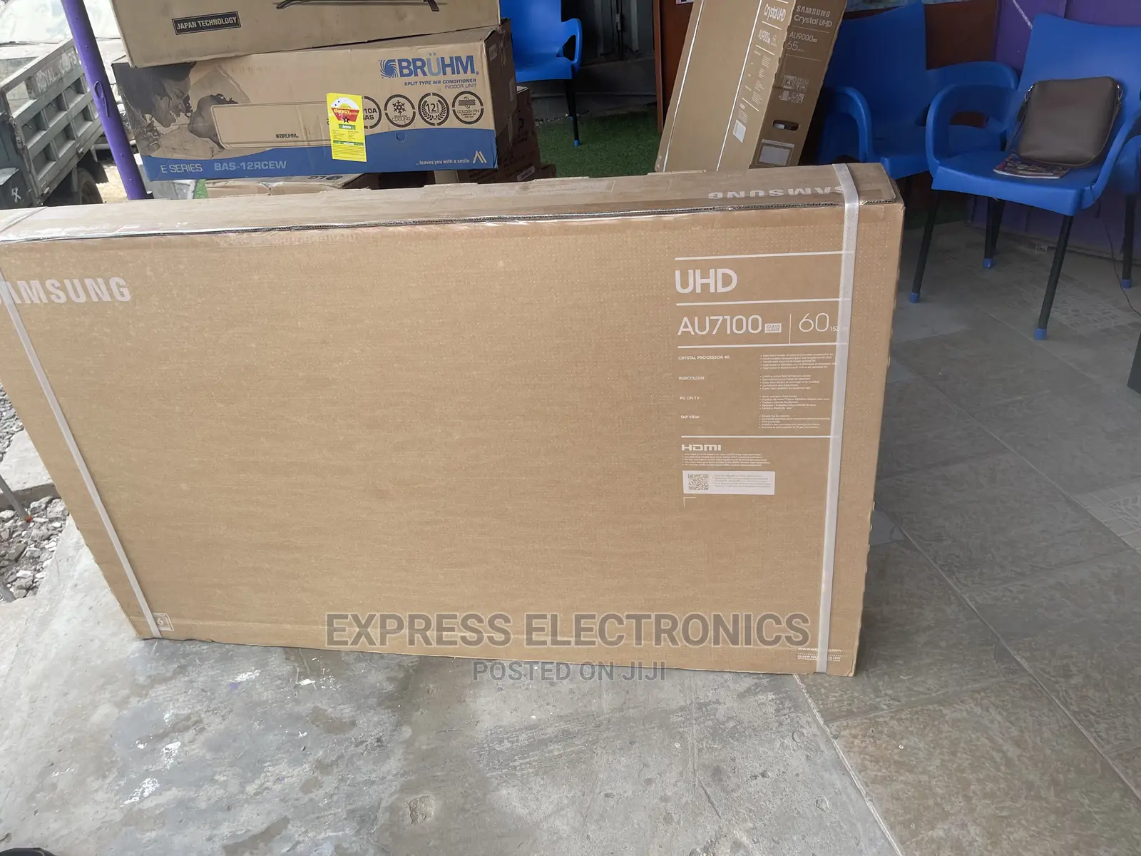 Triluminos UHD LED Samsung Display 65AU7172 +Dstv