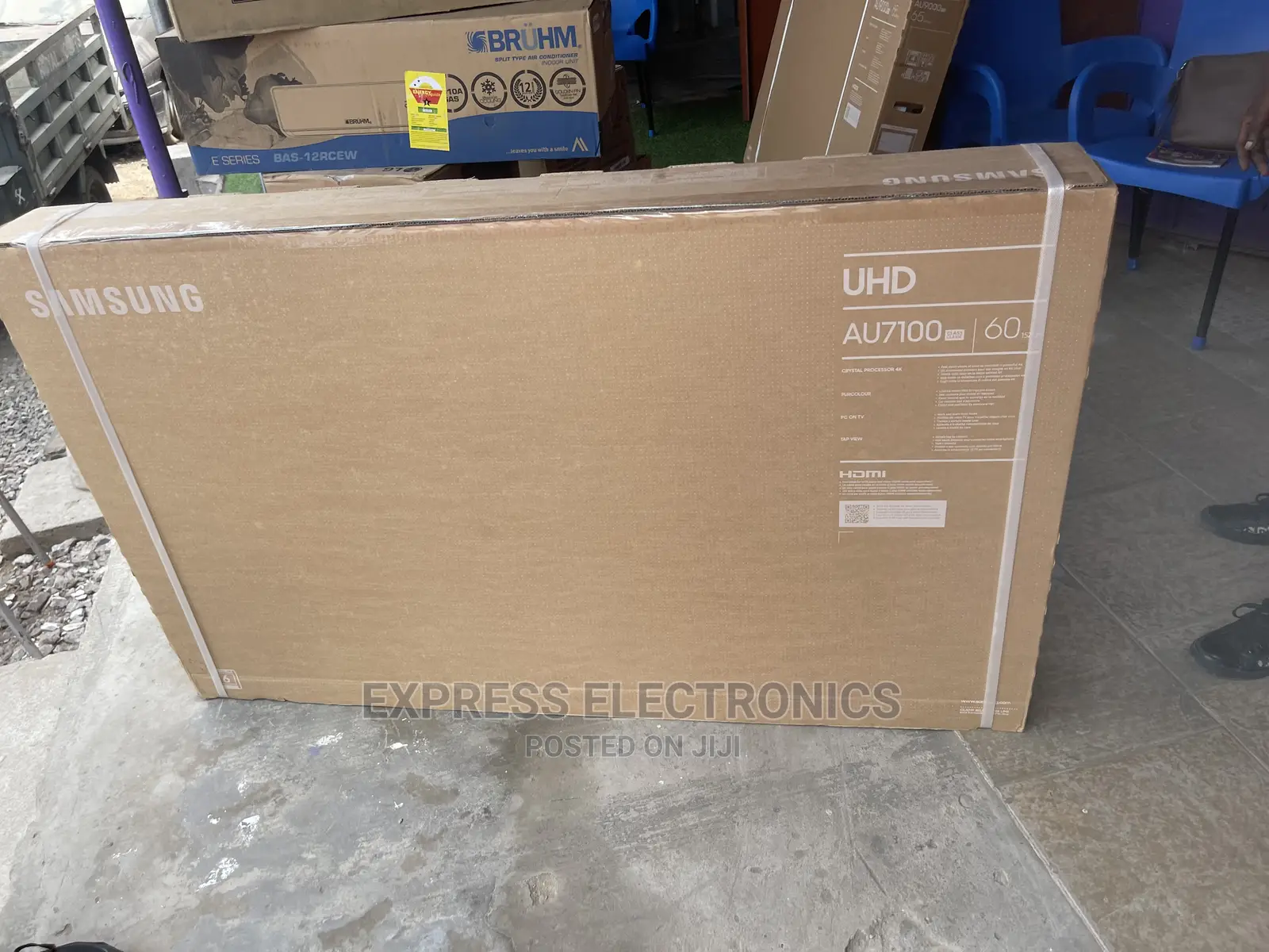 Triluminos UHD LED Samsung Display 65AU7172 +Dstv
