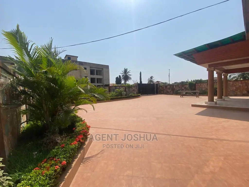 4bdrm House in Spintex for Sale