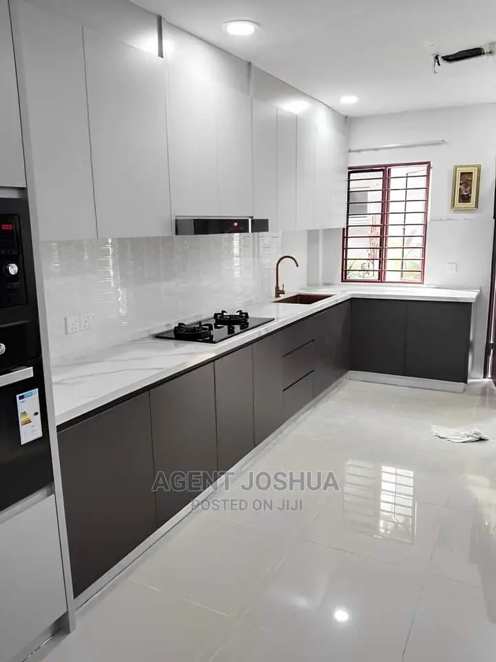 4bdrm House in Spintex for Sale