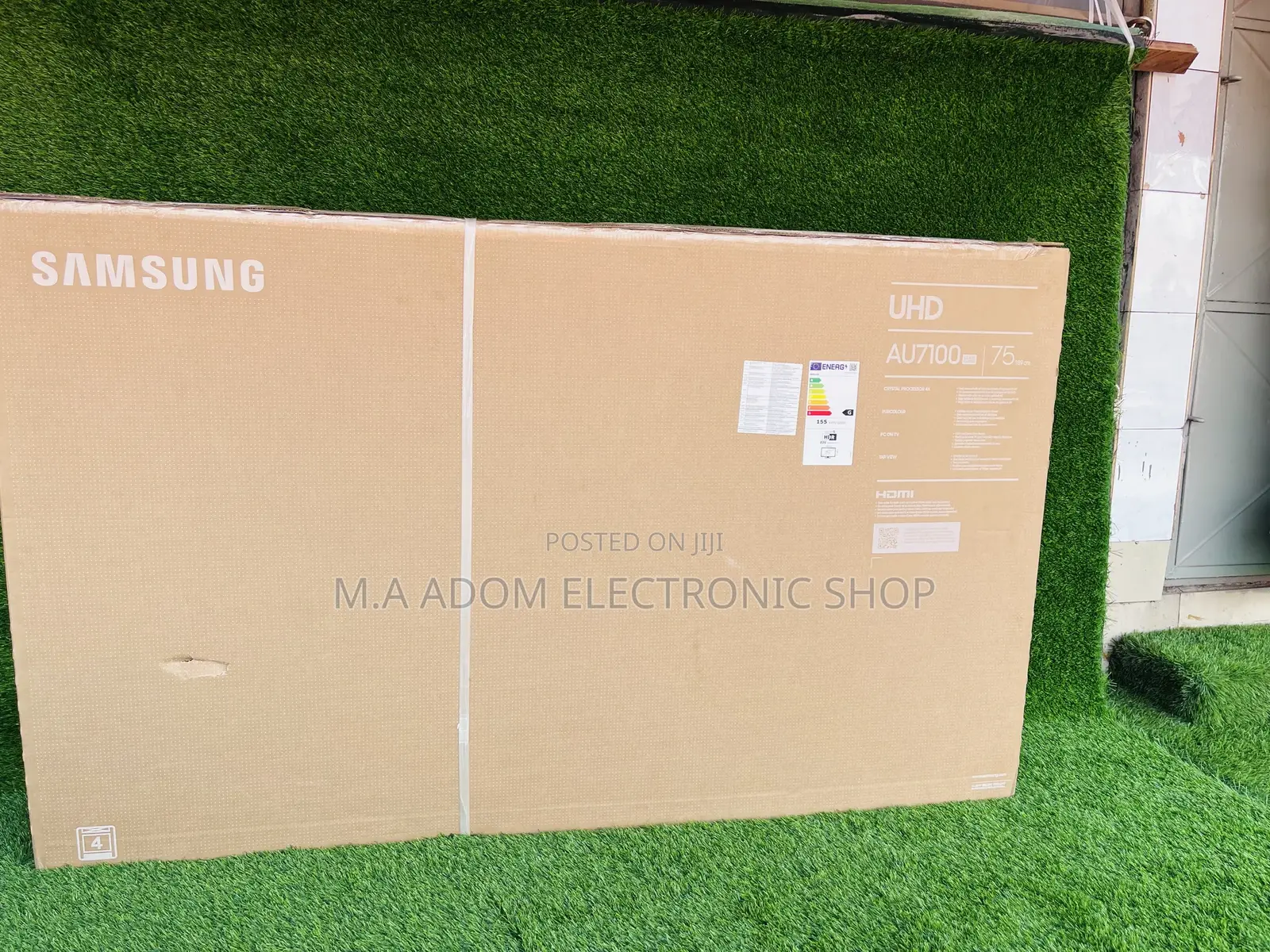 Samung 75”Crystal With HDR10+Led Tv Plus Free Tv Mount