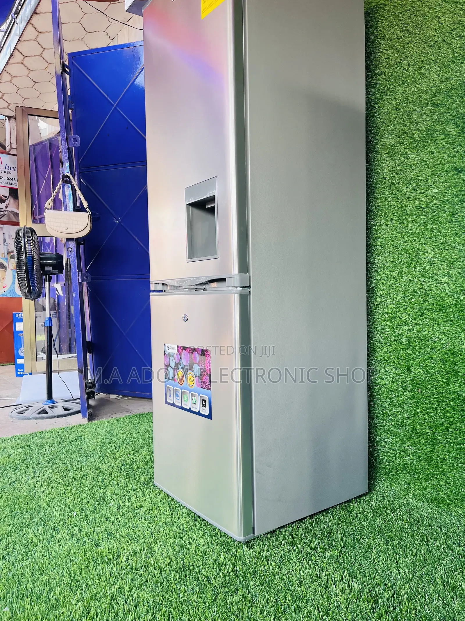 With Lock Key Pearl 251L Fridge Down Freezer + a Dispenser