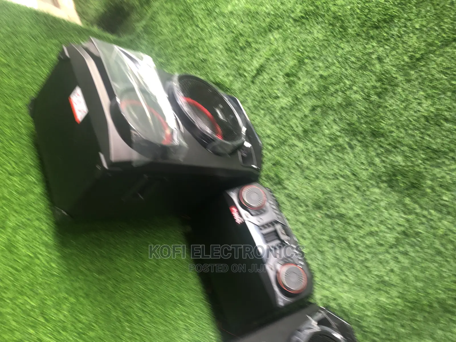 LG Cl98 Xboom 3500W Bluetooth Music System