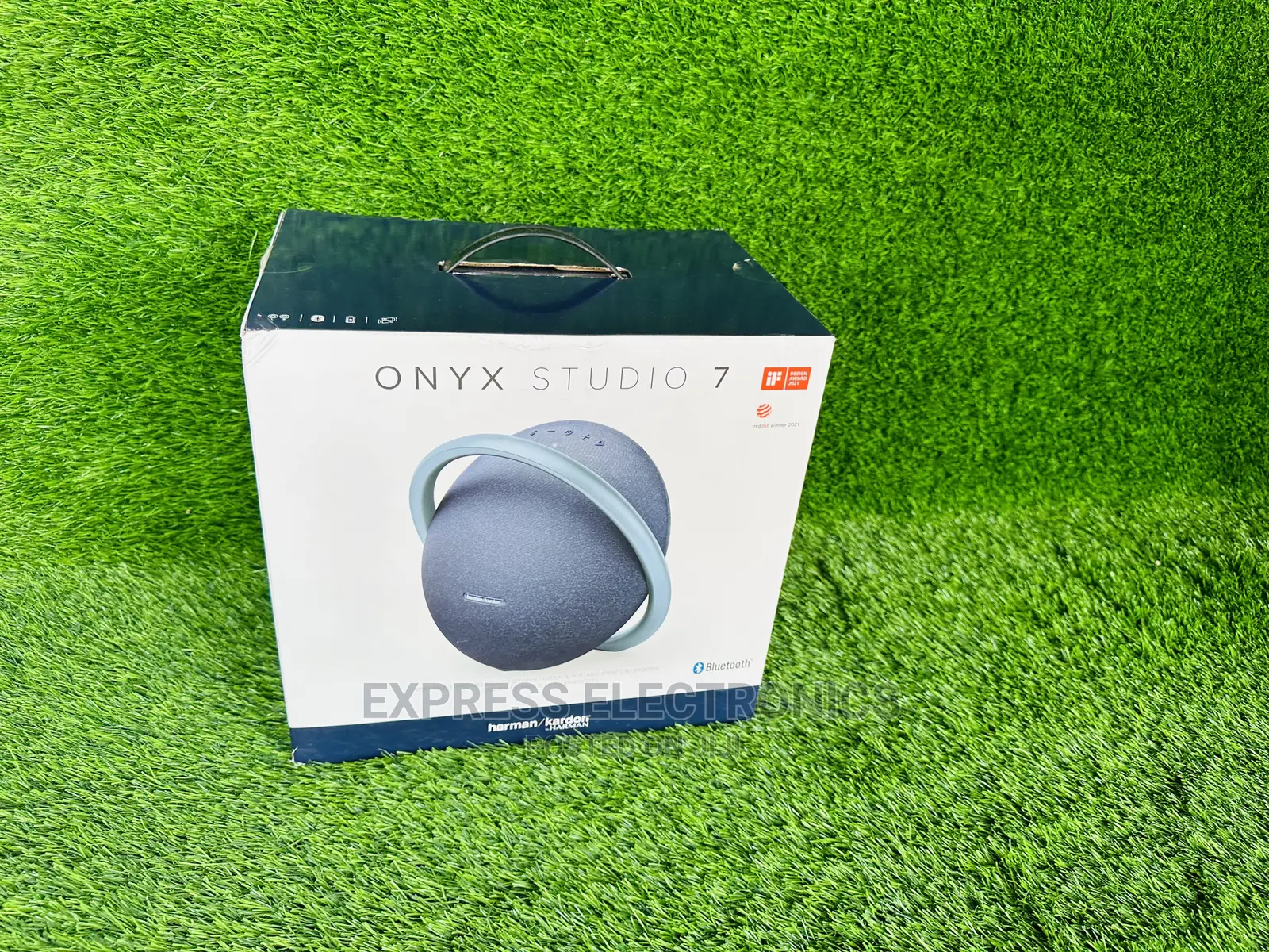 True Sound Onyx Harman Kardon Studio 7 Speaker