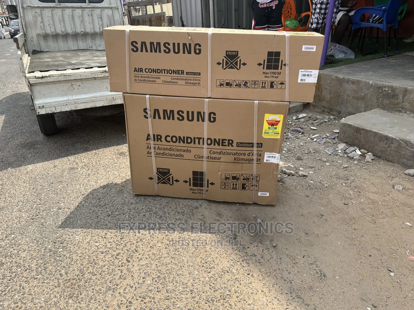 Samsung 2.5hp Split Inverter Unique White Color Simple AC