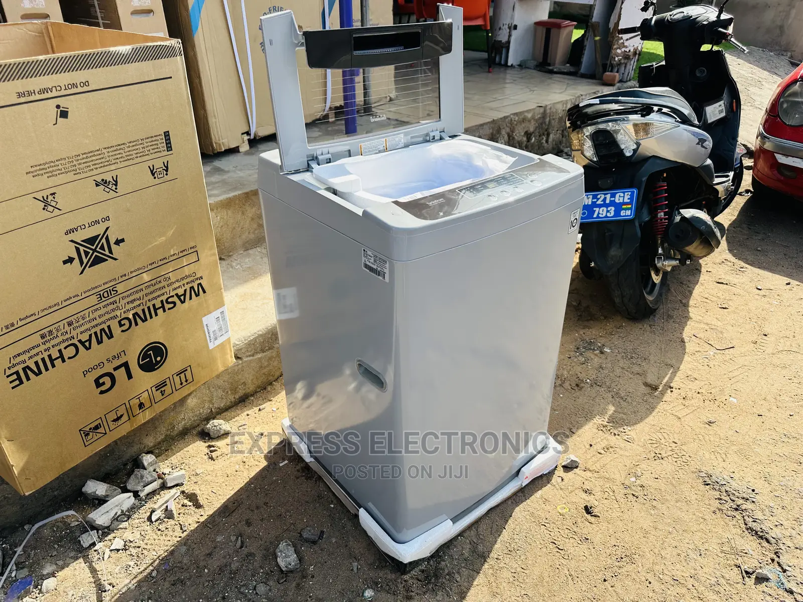 Classic Sliver Color LG 9kg Fully Automatic Washingmachine