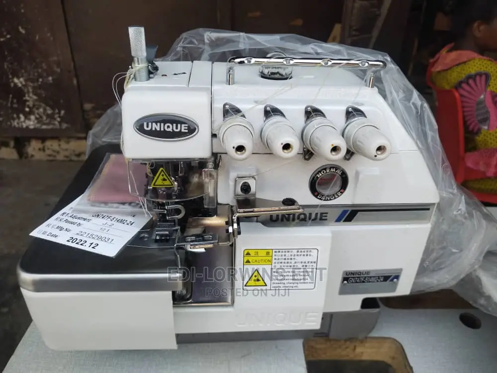 Unique 4thread Knitting Machine
