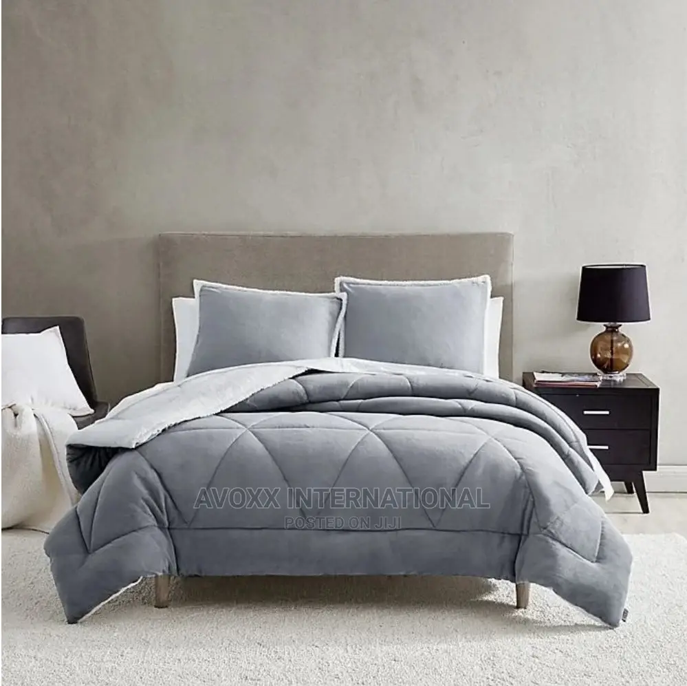 UGG Avery 2-piece Reversible Twin/Twin XL Comforter Set/Grey