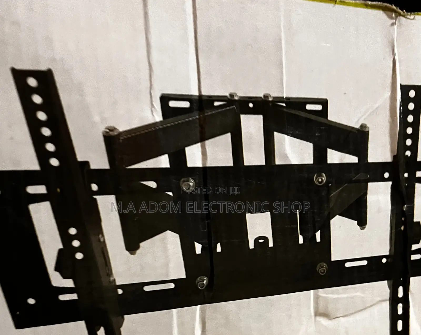 Very Easy Simple to Mount Flexible Wall Mount 32”-70”