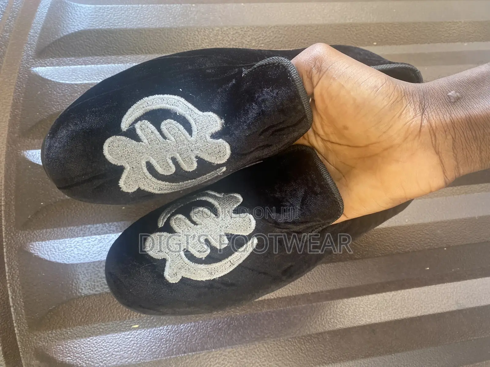 Black “Gye Nyame” Loafer